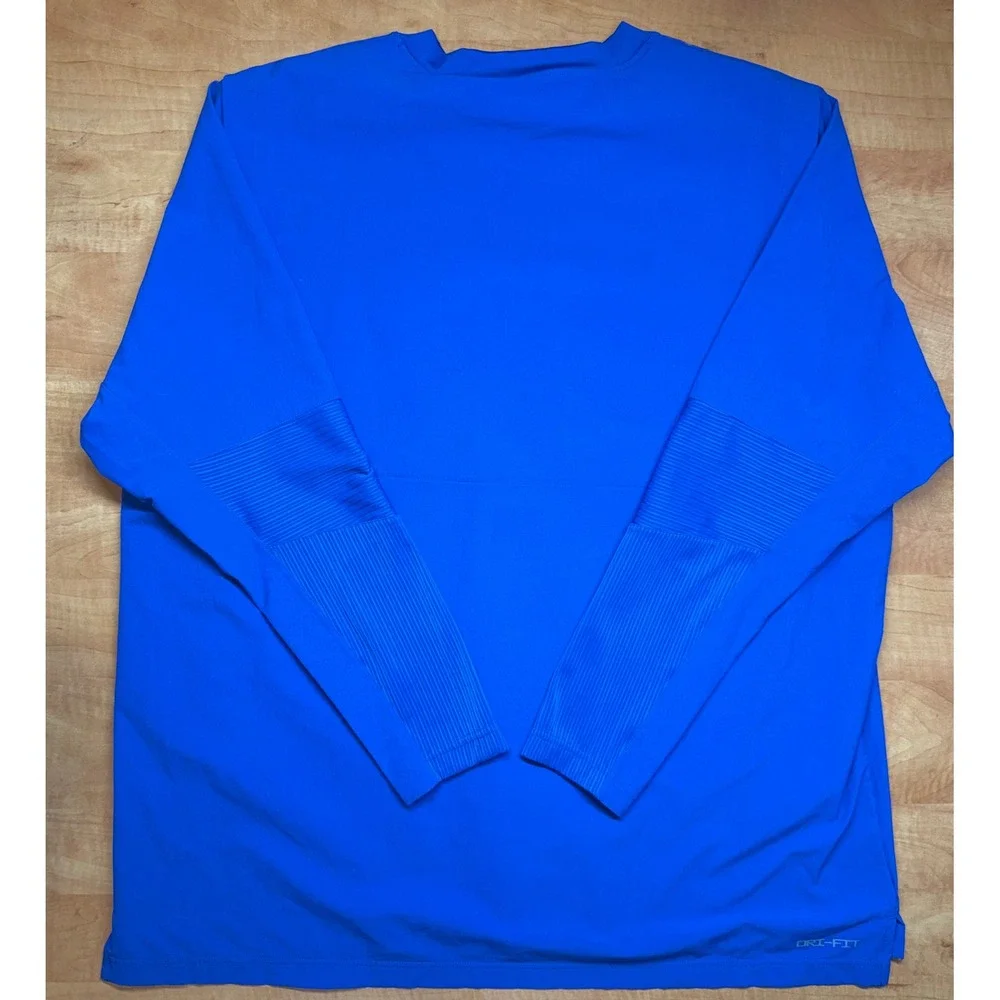 Nike Dri-FIT Mens XL Royal Blue Long Sleeve Training Shirt Ribbed Panels